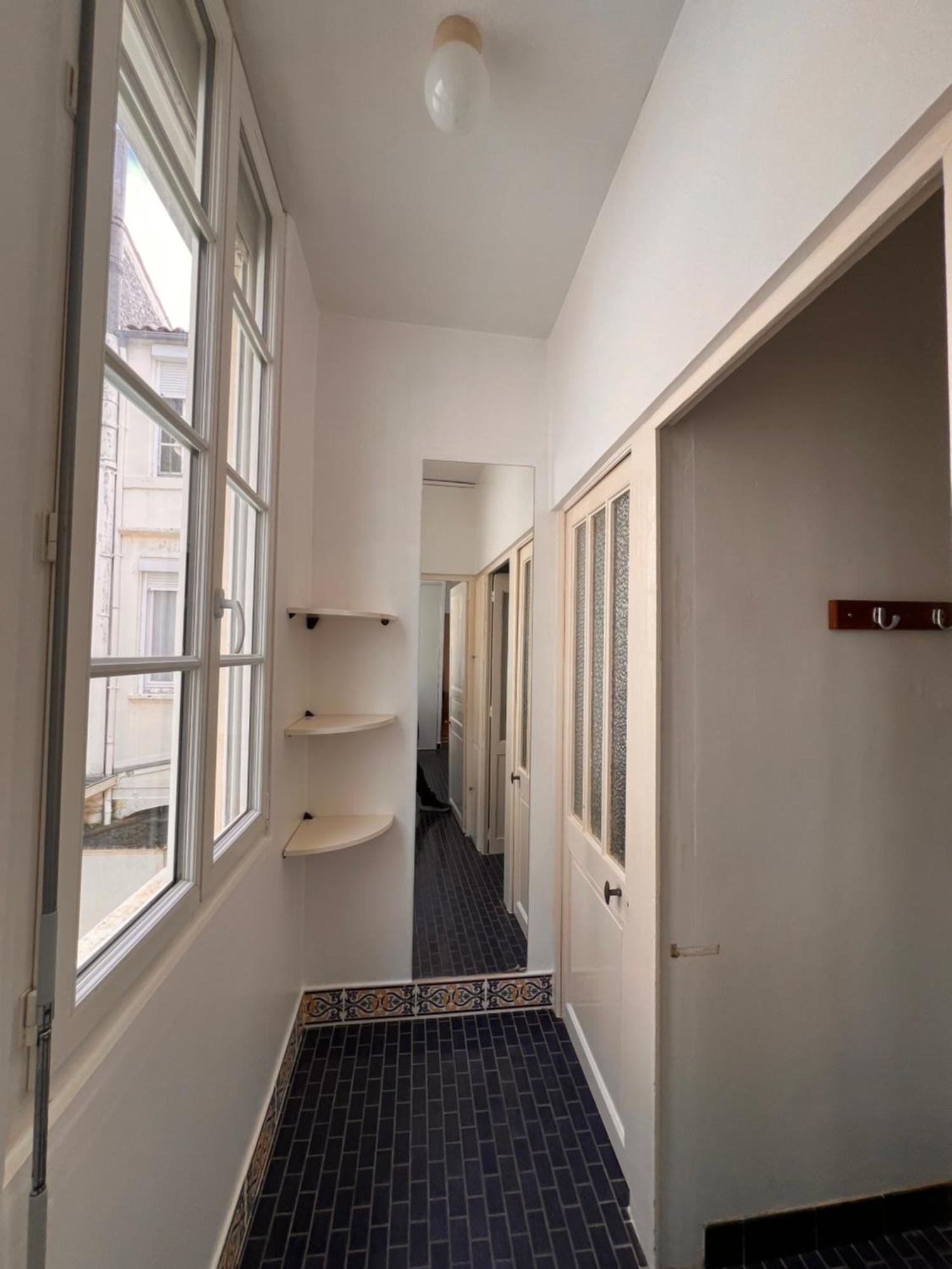 La Colbertine - Charming Apartment In Place Colbert Rochefort  Eksteriør billede
